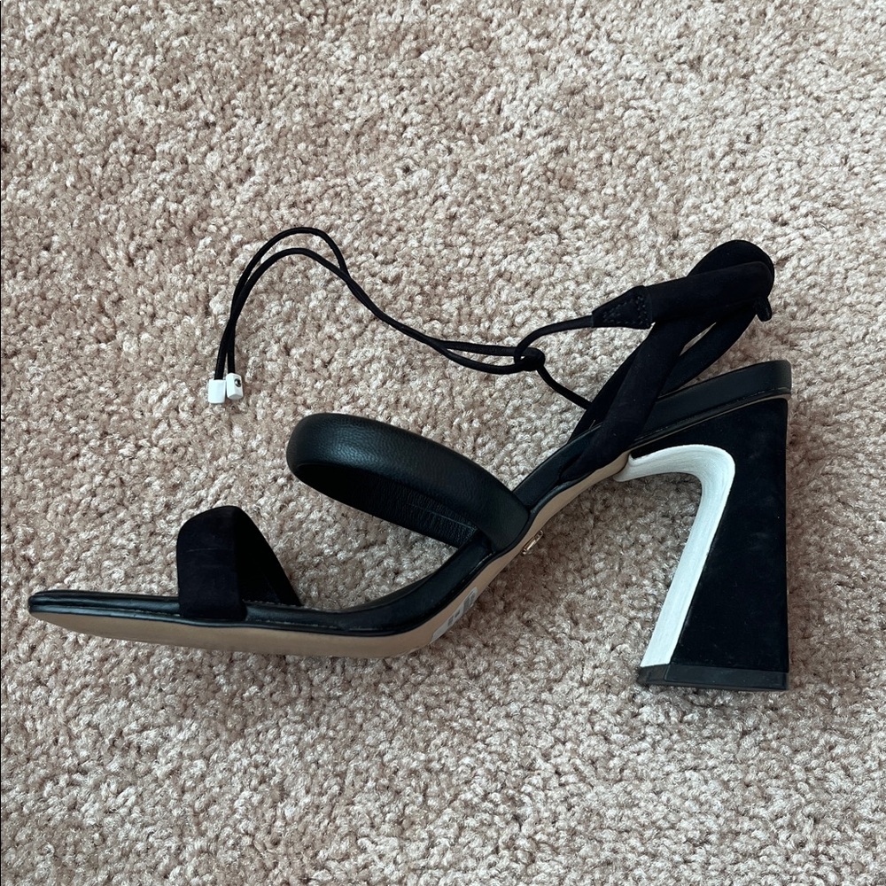Arezzo Ankle Tie Heels - Picture 3 of 10